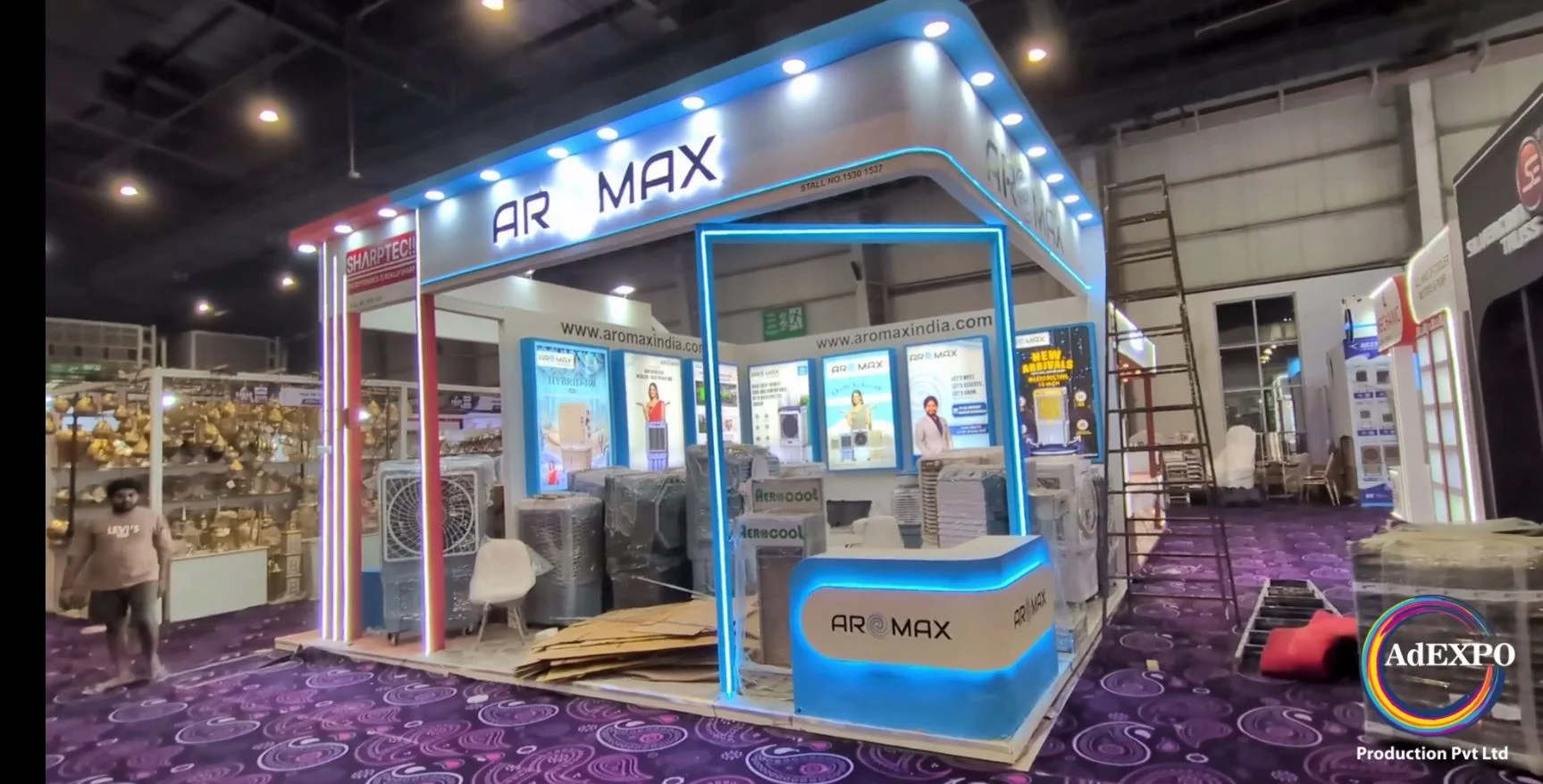 Aromax & Sharptec — complete stall view